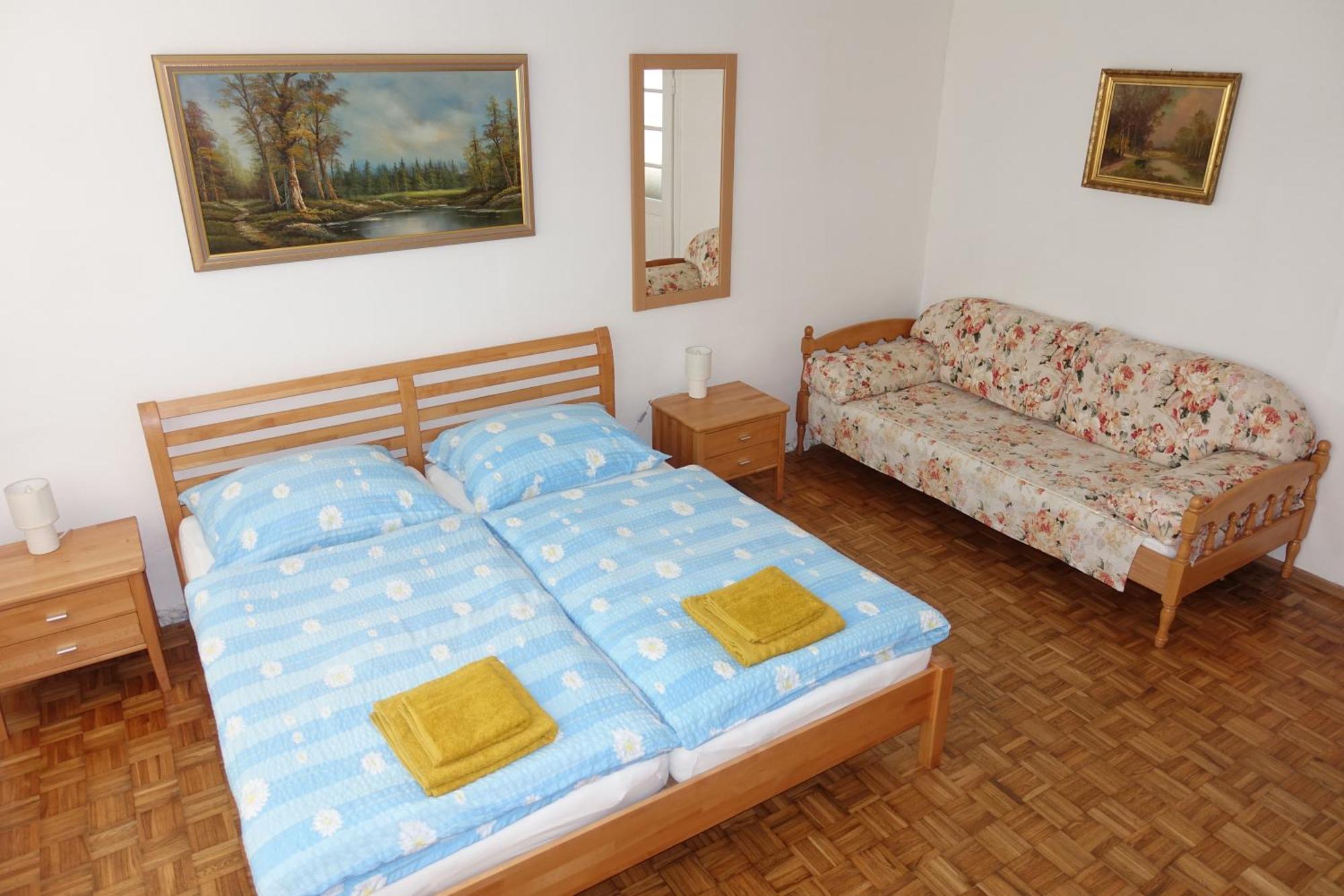 Alla Kittsee Extérieur photo